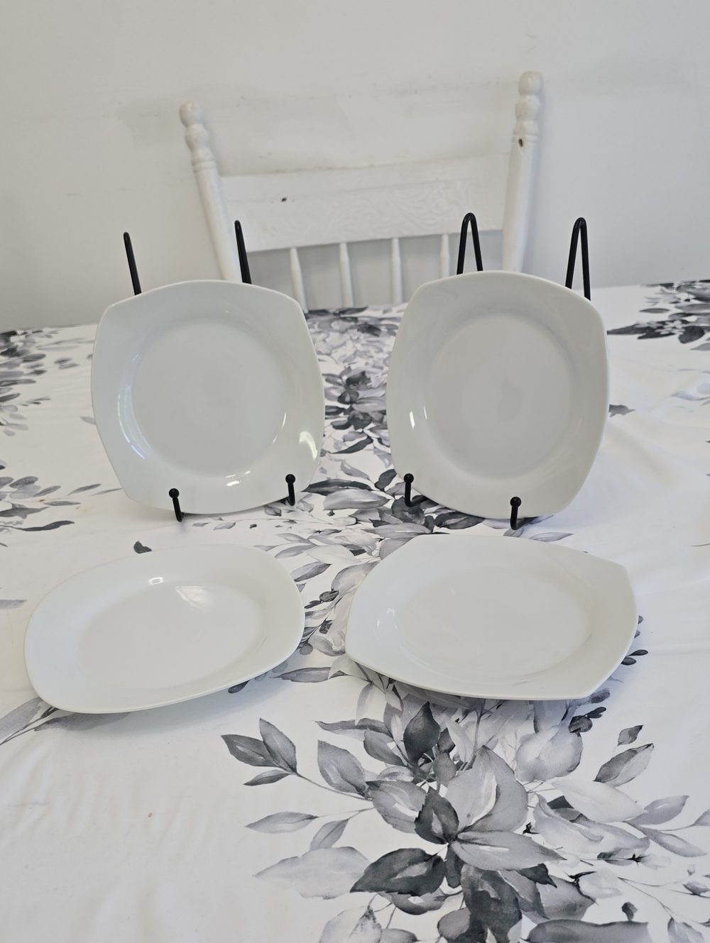 The Palm Restaurant Set Of 4 Dessert Plates Porcelain Curve Edge Square White